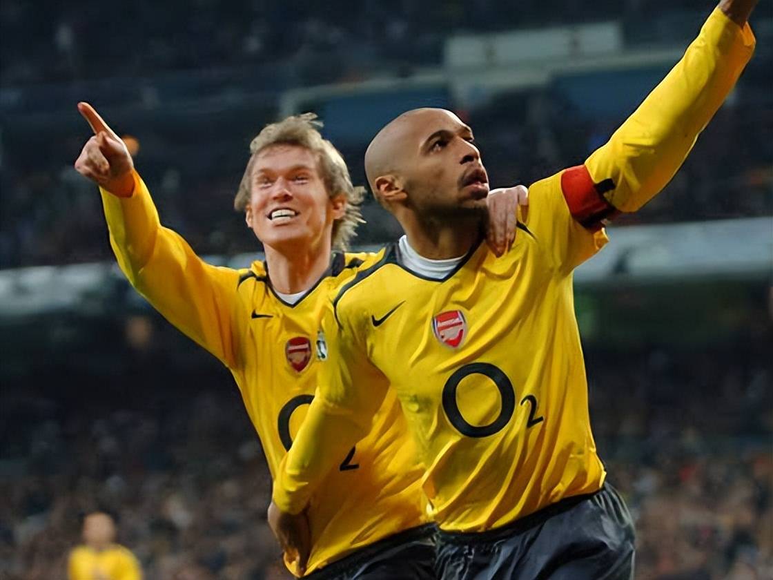 回顾亚洲杯经典时刻：传奇再现